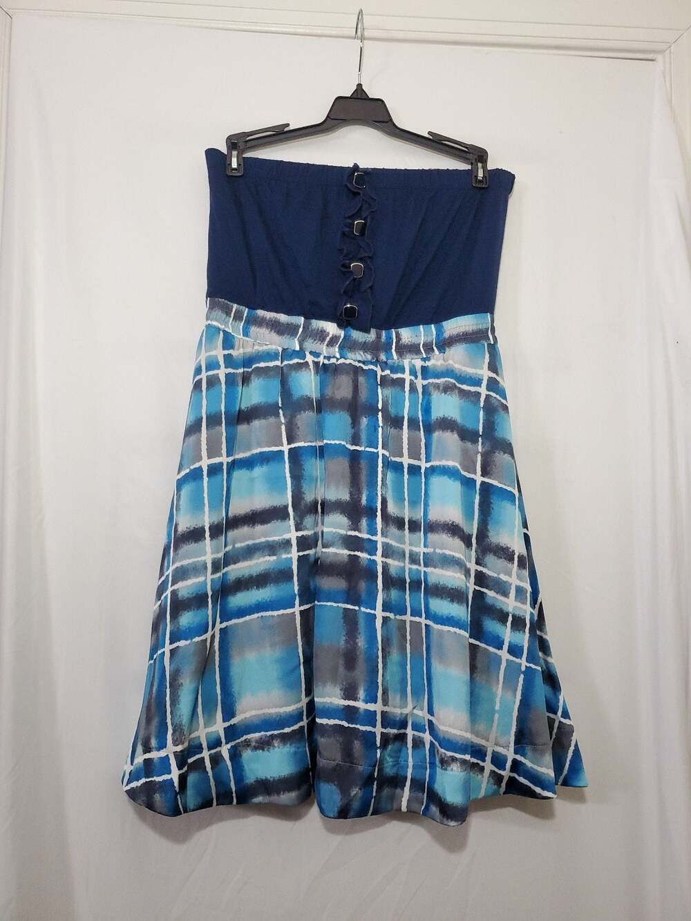 R Jean Size M Strapless Blue Plaid Ruffled Button Front Dress